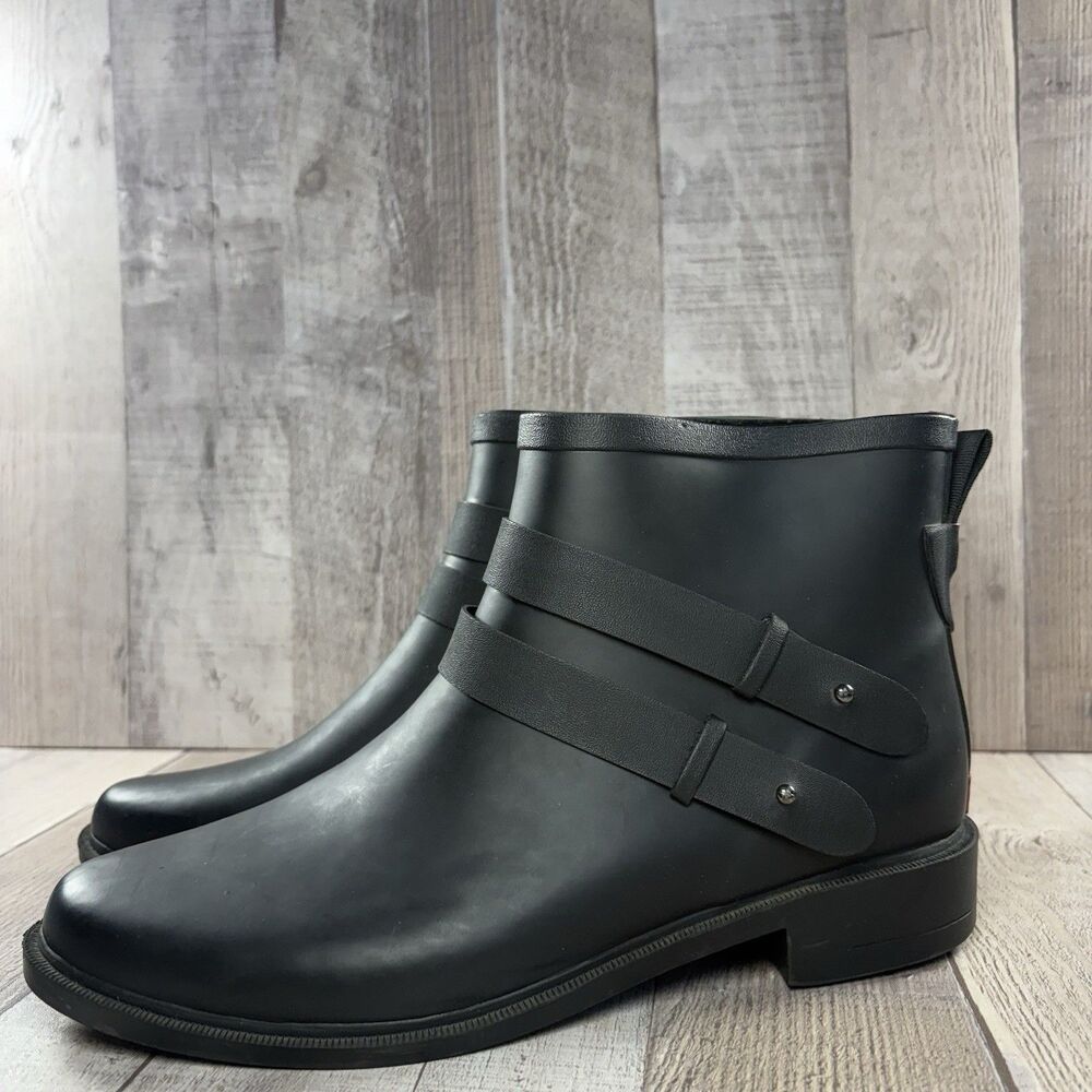Chooka Midtown Strappy Women's Size 9 Ankle Rain Boot Bootie Waterproof Black